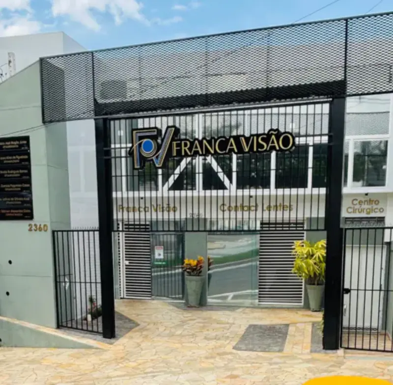 Fachada da Franca Visão na Rua General Osório