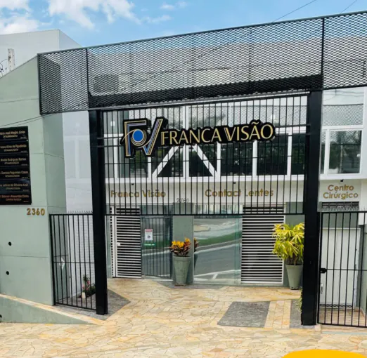 Fachada Clínica Franca Visão